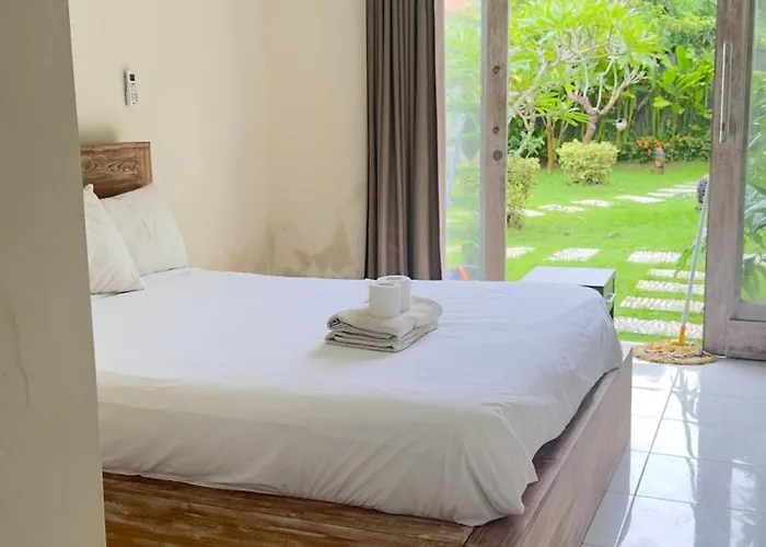 Kubu Selonding Pensión Uluwatu