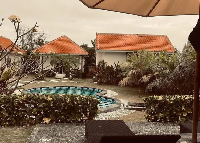 Kubu Selonding Pensión Uluwatu