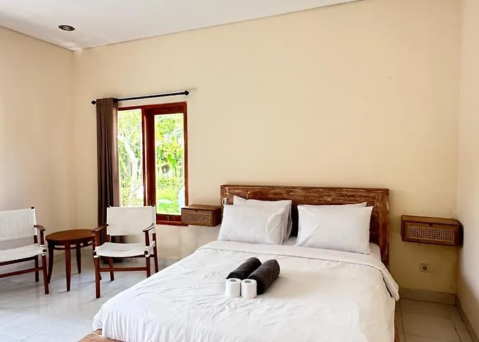 Kubu Selonding Pensión Uluwatu